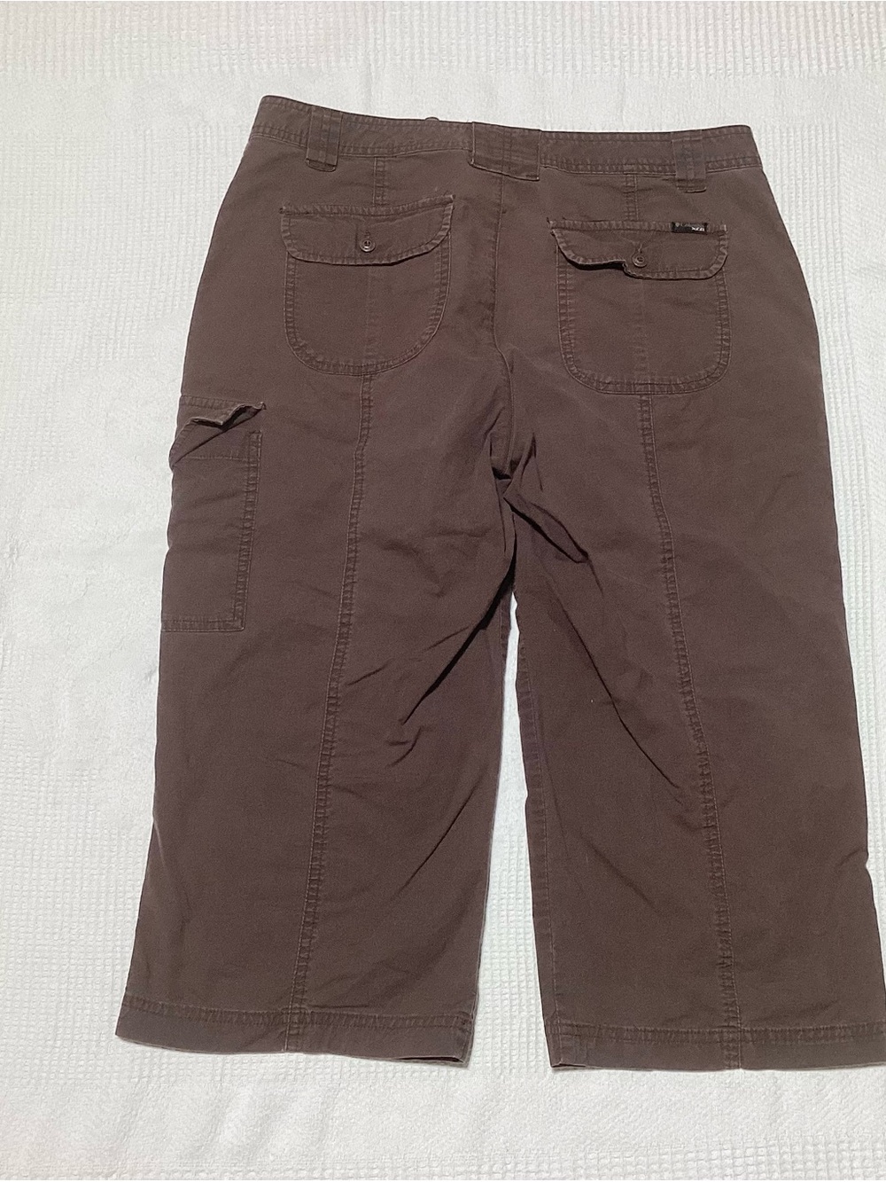 Columbia Sportswear XCO Size 12 Women's Brown Cargo Capri Pants - Picture 3 of 6